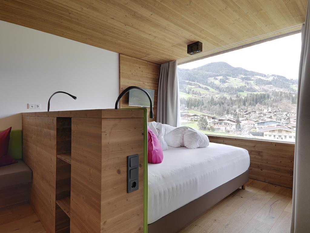 Alpina Zillertal . Family Lifestyle Kinderhotel Fügen Eksteriør bilde